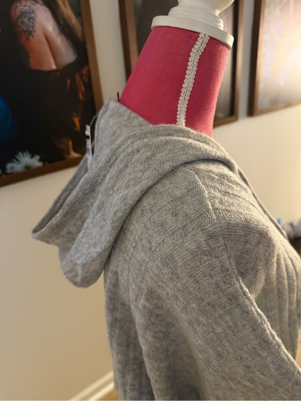 Sweet Romeo Gray Ribbed Hooded Pullover - Picture 5 of 5
